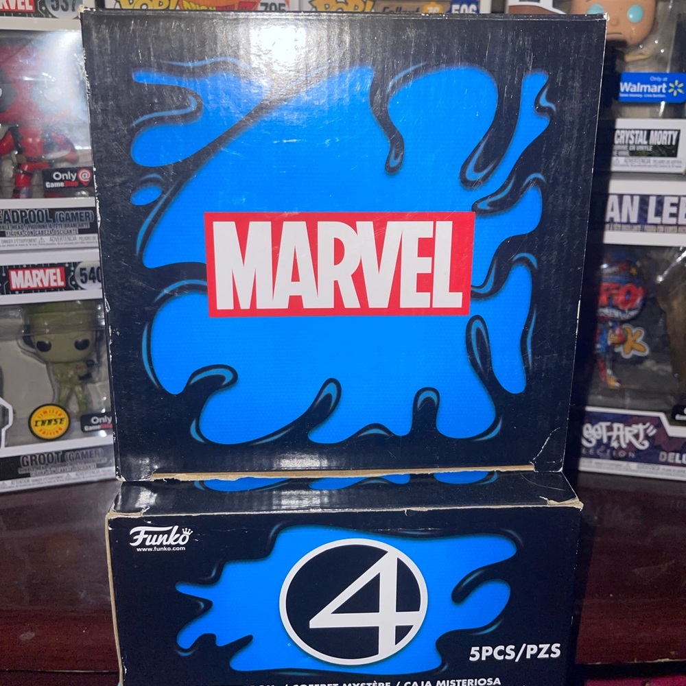 Pop FIgure Marvel “Mystery Box 5PCS”